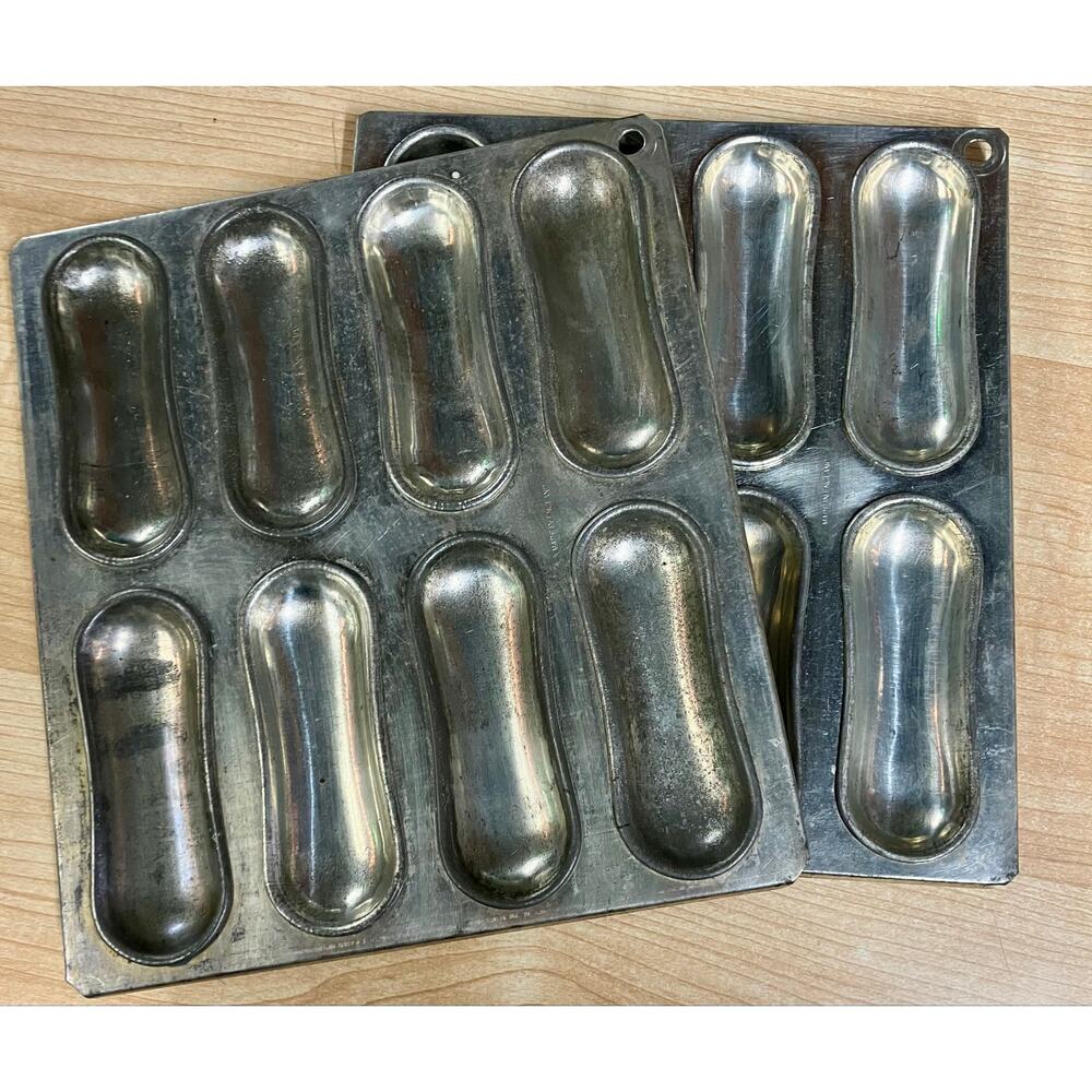 Vintage Metal Baking Pans